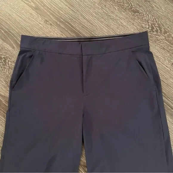 Athleta Tribeca Crop Navy Blue - Picture 4 of 9